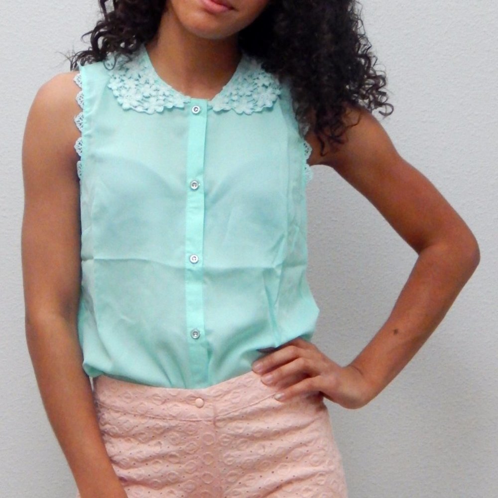 Mint Green Scalloped Peter Pan Chiffon Tank